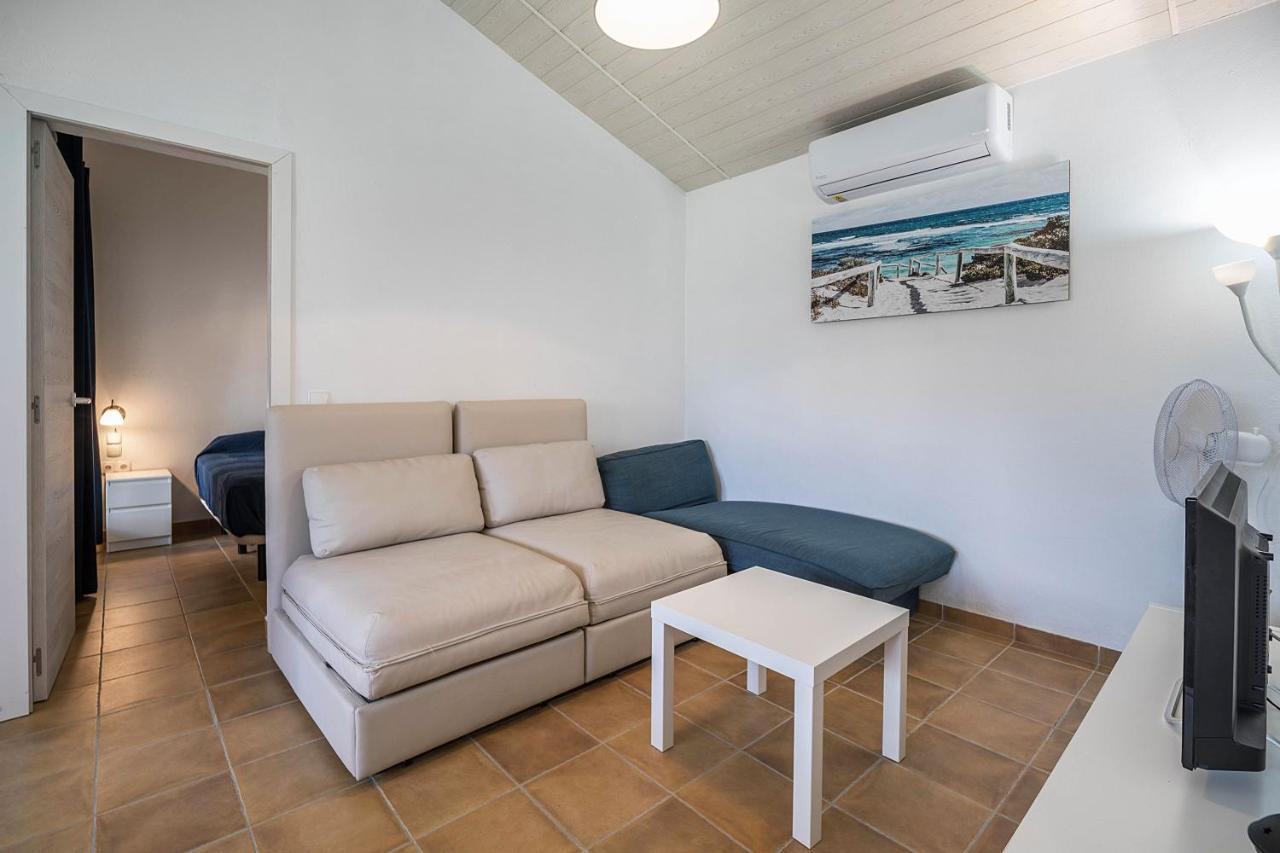 La Casita Azul - Mayores De 25 Chiclana de la Frontera Exterior photo